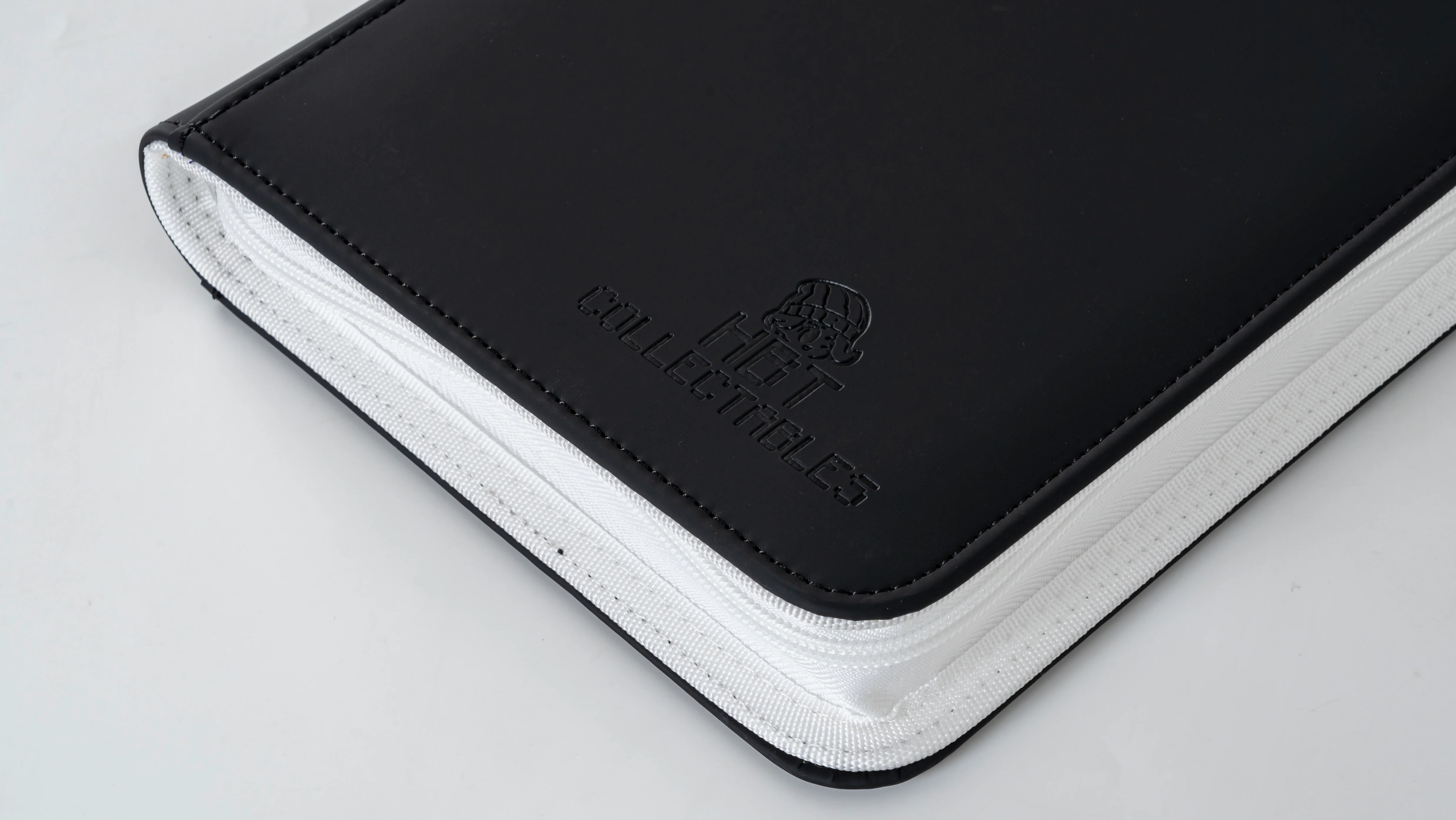 HBT Collectables: Premium 4 Pocket Binder (Black/White) - PREORDER - Image 6